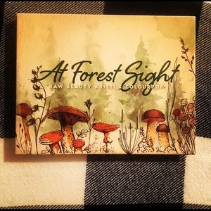 ColourpopAt Forest Sight x Raw Beauty Kristi